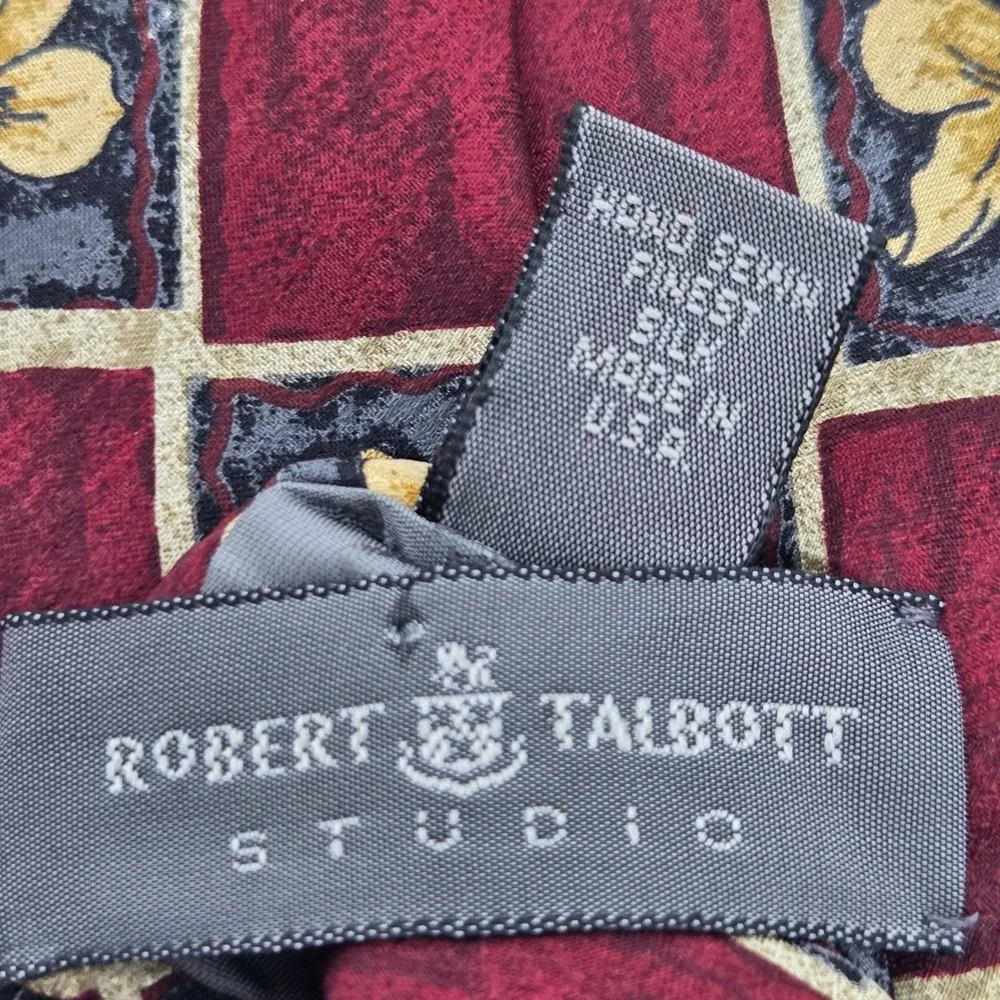 VINTAGE Robert‎ Talbott Studio Silk Neck Tie Red Floral Handmade in USA